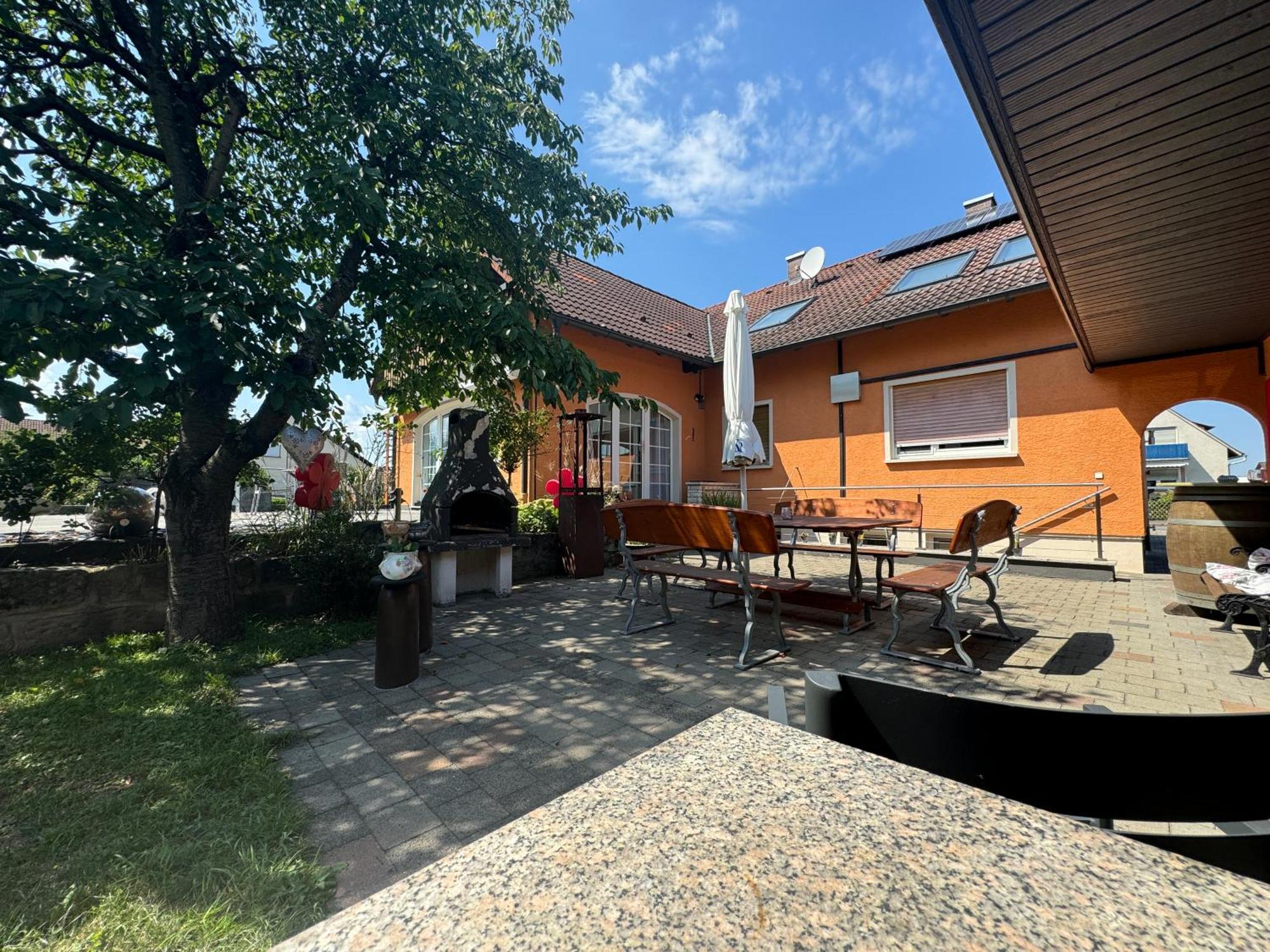 B&B'S Im Aischgrund Adelsdorf Extérieur photo