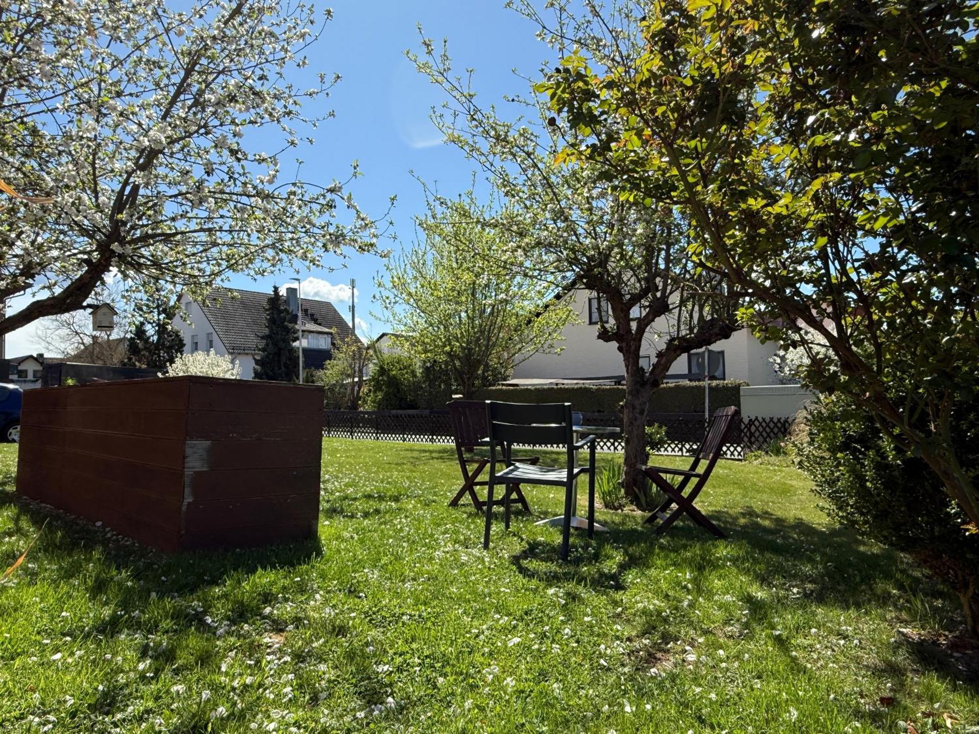 B&B'S Im Aischgrund Adelsdorf Extérieur photo