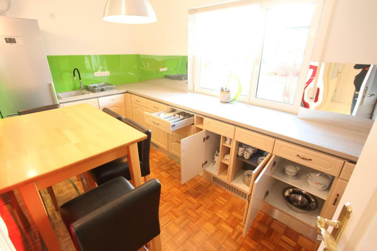 B&B'S Im Aischgrund Adelsdorf Extérieur photo